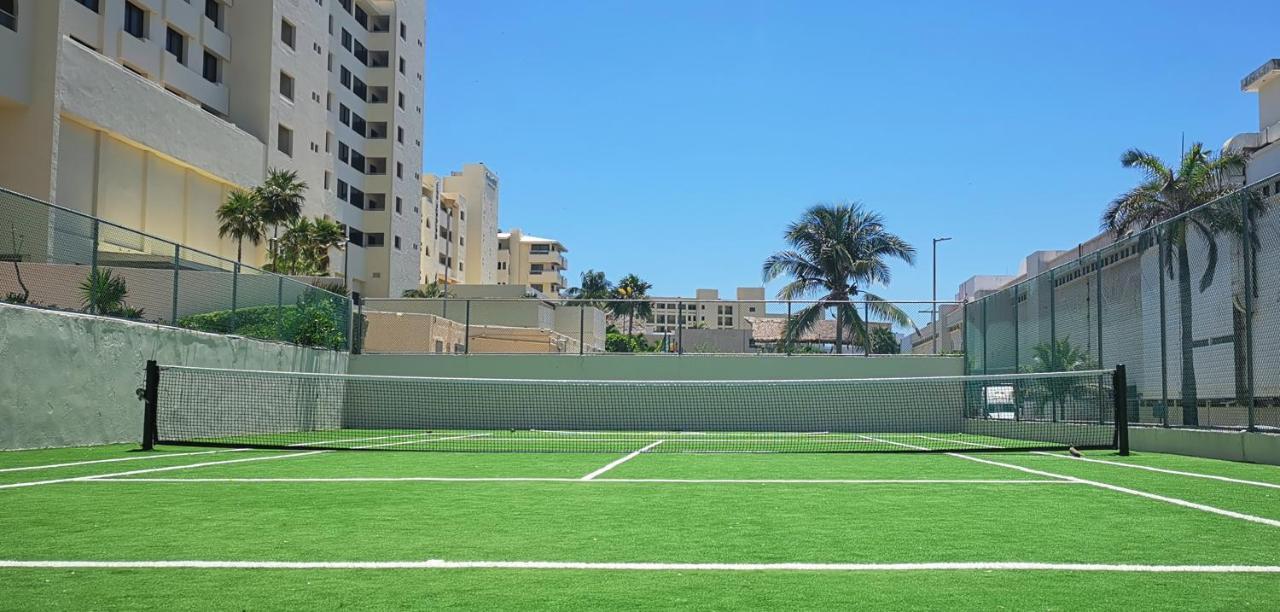 Villa Aurora Beautiful Beachfront Apartment كانكون المظهر الخارجي الصورة